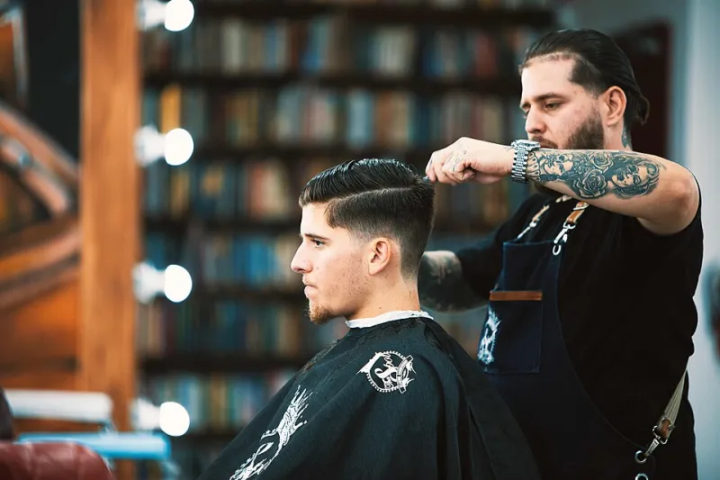 Forty Days of Fade: A Week-by-Week Autopsy of Your Haircut